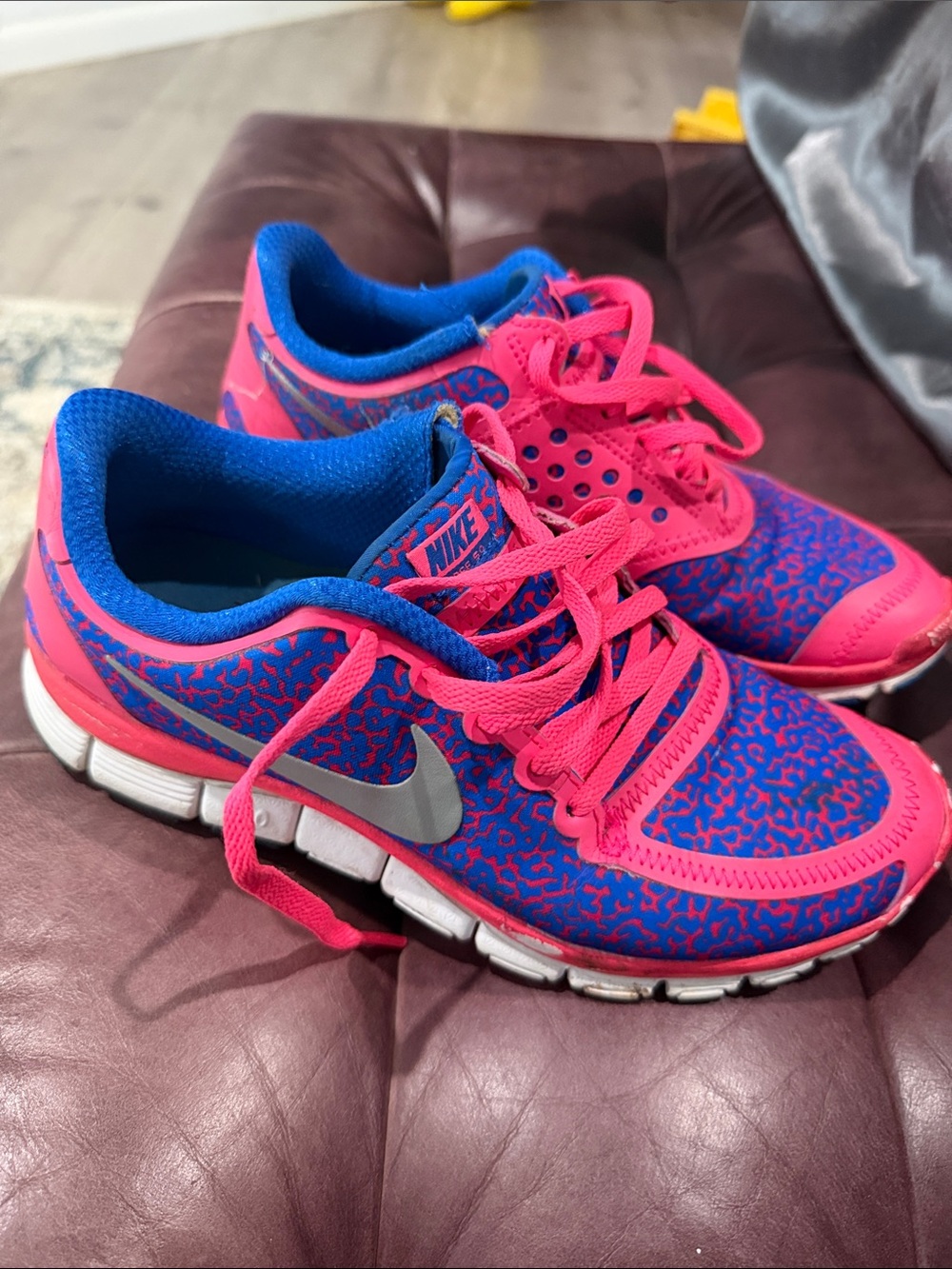 Nike Pink and Blue Women's Athletic Running Shoes Free 5.0 V4 Size 8